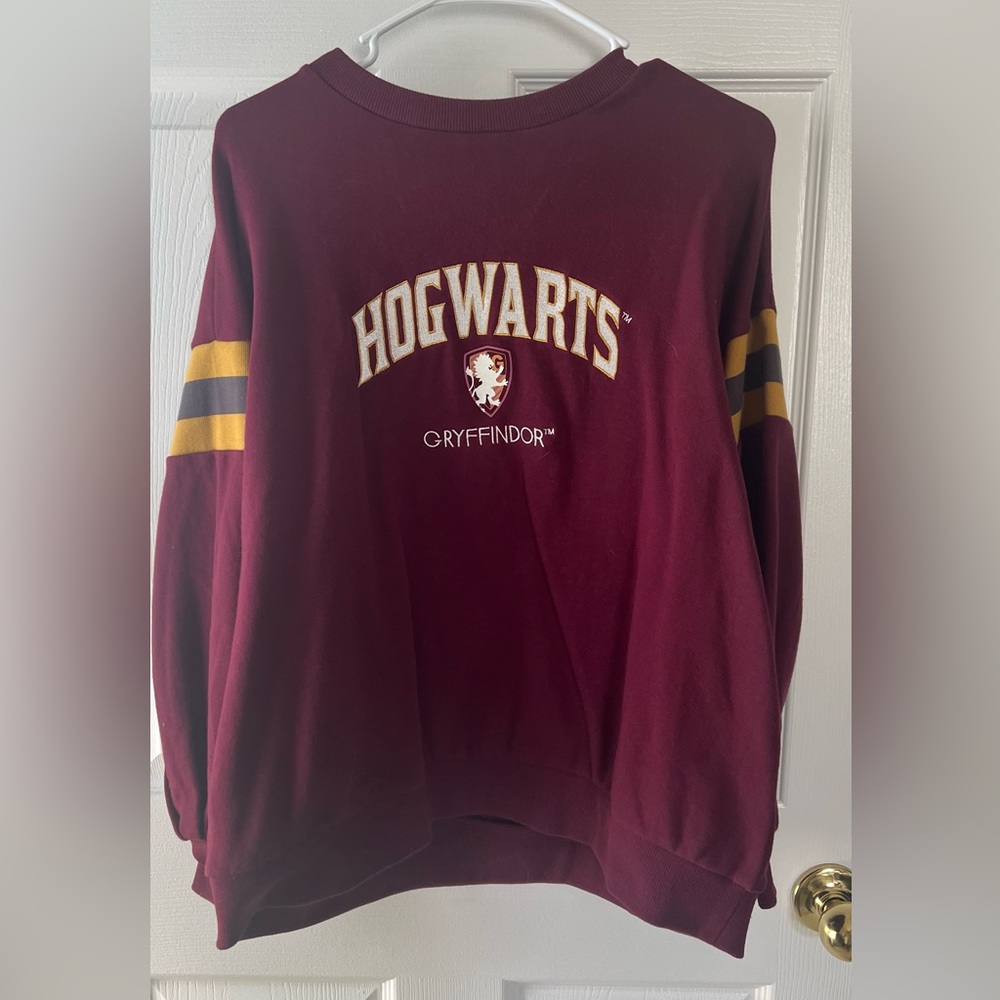 Gryffindor Maroon Sweashirt Medium